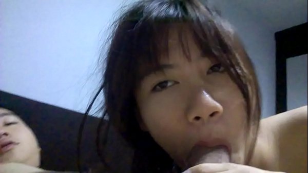น้องไอซ์ นิสิตดูดควยผัว thai teen blowjob student