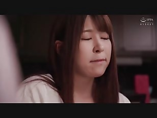 Japanese Let friend give happiness to my wife
